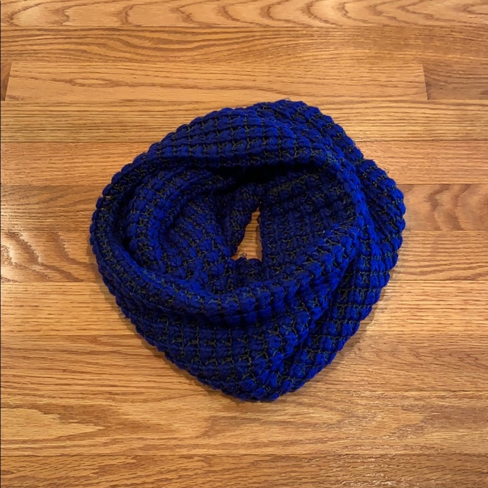 Gap Blue & Grey Infinity Scarf